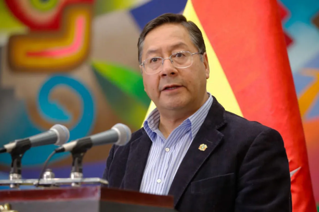 Arce sigue negando la crisis y culpando a la&nbsp;oposición