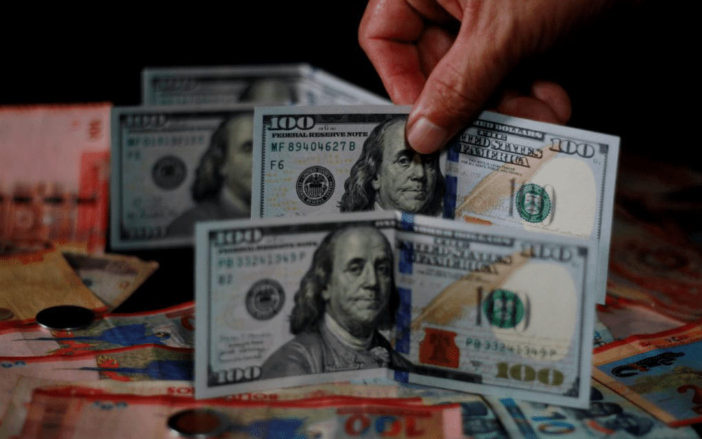 Bolivia pierde más de $us 200 millones al año por baja inversión&nbsp;extranjera