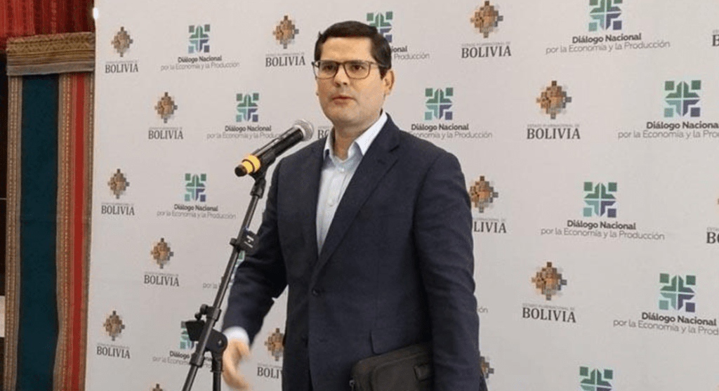 Cainco señala que “más créditos no son la solución” a la crisis del combustible y advierte que la subvención es&nbsp;insostenible