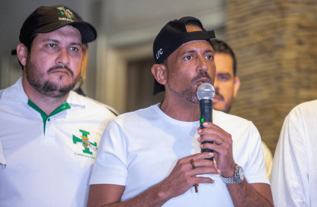 Camacho, líder cruceño, avala la candidatura de Samuel Doria&nbsp;Medina